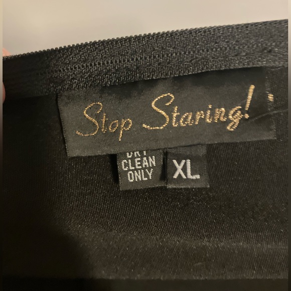 Red & Black Harley Quinn vibes dress. Pinup Girl, bombshell dress rockabilly - Picture 6 of 7